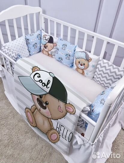 Комплект бортиков с одеялом Новый