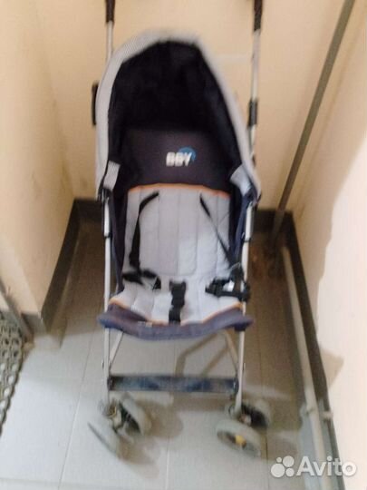 Прогулочная коляска