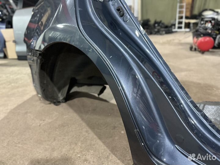 Крыло заднее правое четверть Toyota Corolla E180