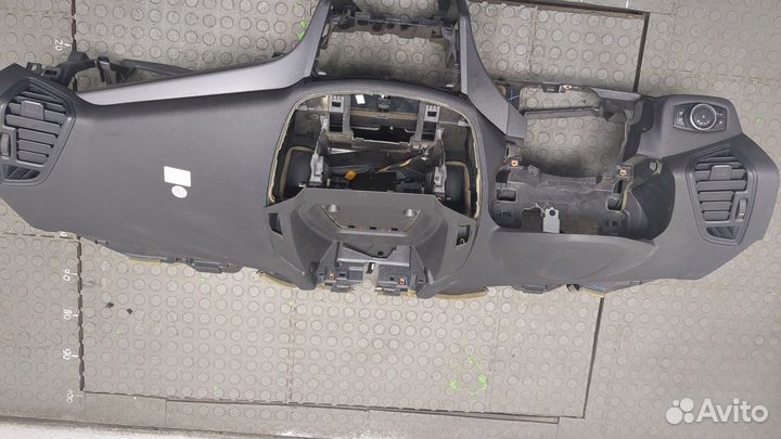 Панель передняя салона Ford Escape 2015, 2017