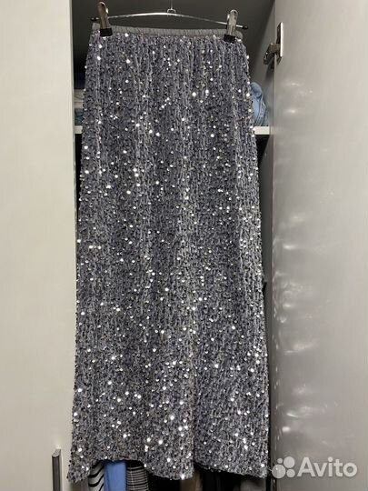 Юбка в пайетках