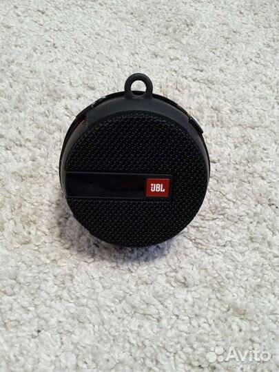 Портативная колонка jbl
