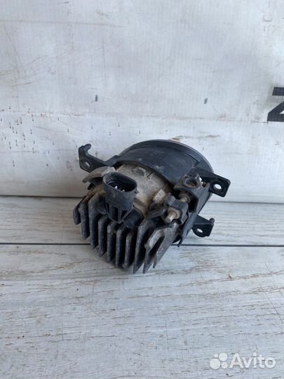 Infiniti QX80 Птф правая