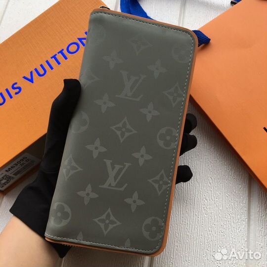 Кошелек Louis Vuitton Zippy Vertical