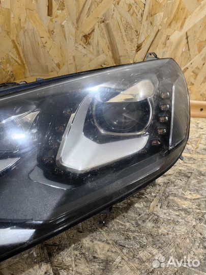 Фара Левая Ксенон Фольксваген Туарег NF в сборе