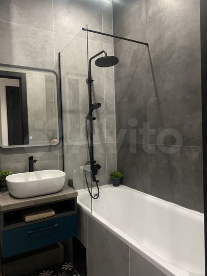 3-к. квартира, 94,9 м², 1/10 эт.