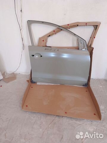 Volkswagen polo 5 передний правый дверь