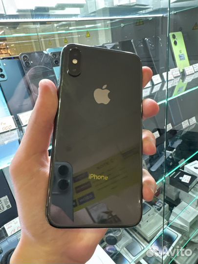 iPhone X, 64 ГБ
