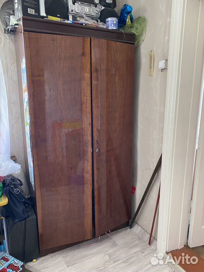 Отдам шкаф