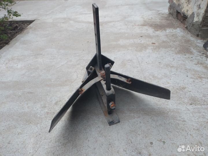 Плуг на мотокультиватор Тарпан