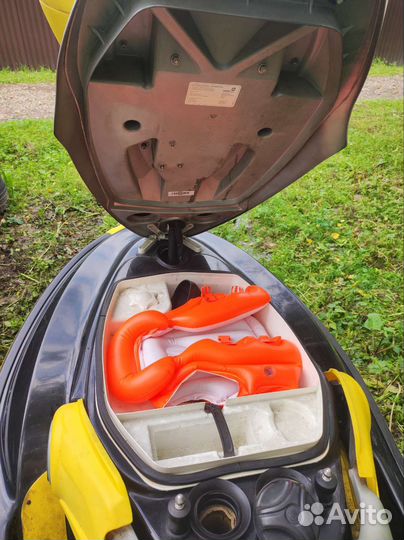 Продам гидроцикл brp sea-doo