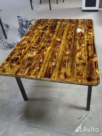 Мебель из дерева