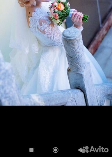 Свадебное платье