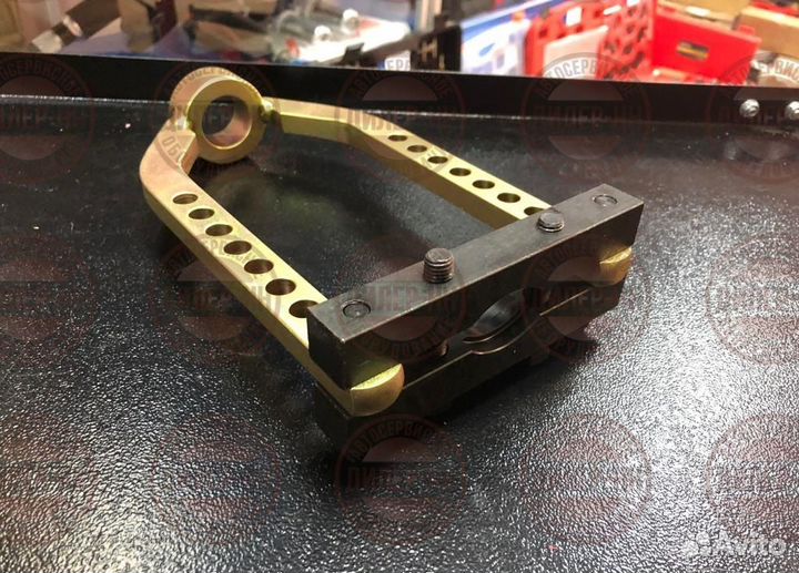 Съёмник шруса универсальный FK-9T0505