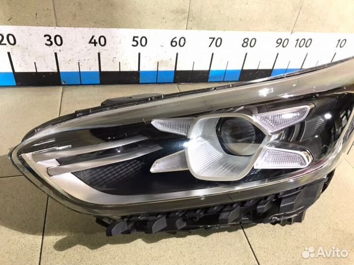 Фара левая Kia Cerato BD