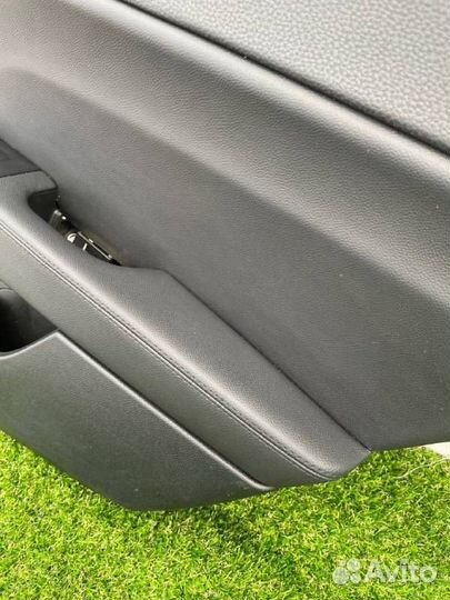 Обшивка двери задней правой Alfa Romeo Giulia 2