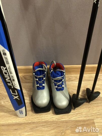 Лыжные ботинки