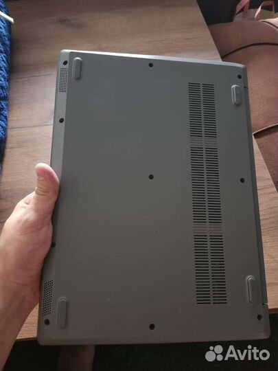 Ноутбук Lenovo 81x7