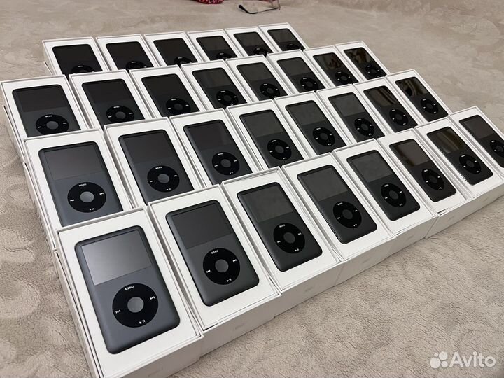 iPod classic 30 штук