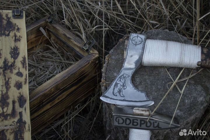 Топор ручной работы