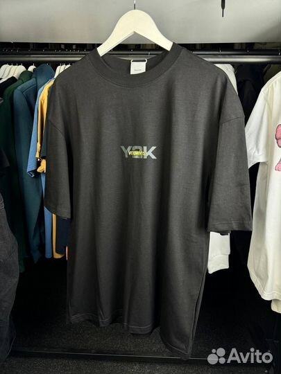 Футболка Vetements