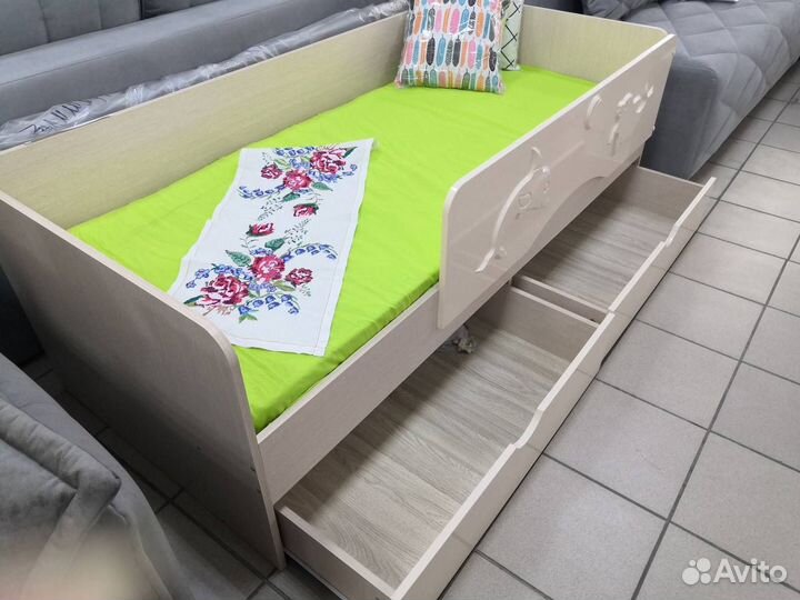 Детская кровать в наличии