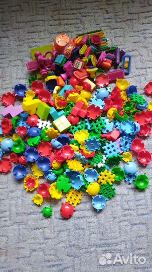 Конструктор и мозайка