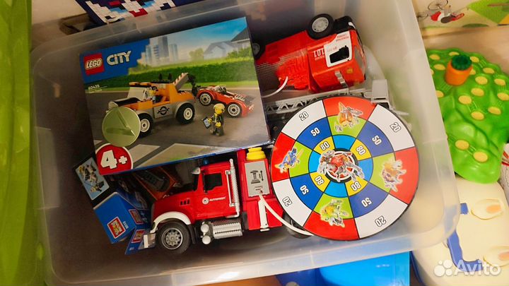 Игрушки детские коробкой