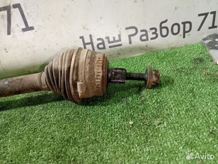 Привод передний правый audi 80 b3