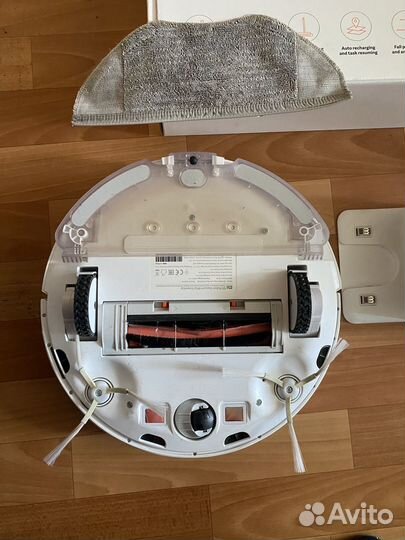 Робот пылесос xiaomi mi robot vacuum mop essential