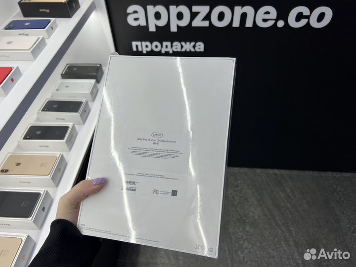 iPad Pro 11-inch 128GB Wi-Fi Silver