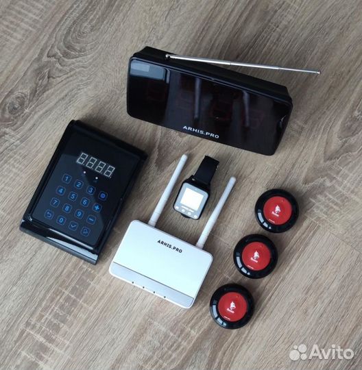 Кнопка вызова официанта,часы, табло, пульт, репите