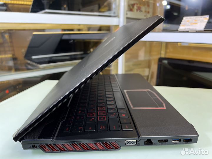 Игровой ноутбук i7/3.5Ghz/8Gb/SSD+HDD/GTX 965M-4Gb