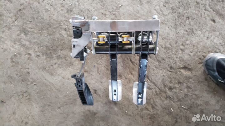 Педальный узел Obp (Англия) + эл. педаль газа Gm