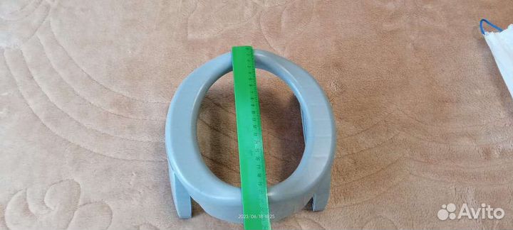 Дорожный детский горшок