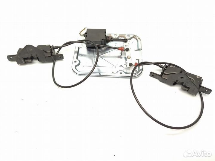 Замок багажника BMW X5 E53 2003 8408497