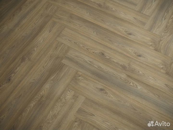 Кварцвиниловый ламинат / SPC ламинат Stronghold