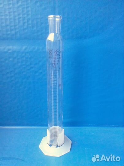 Цилиндр мерный 50 мл (2-50-2) с пластиковым основа