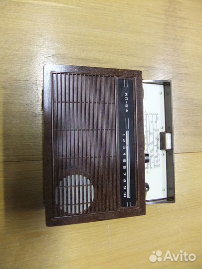 Радиоприемник СССР транзисторный мп 64 