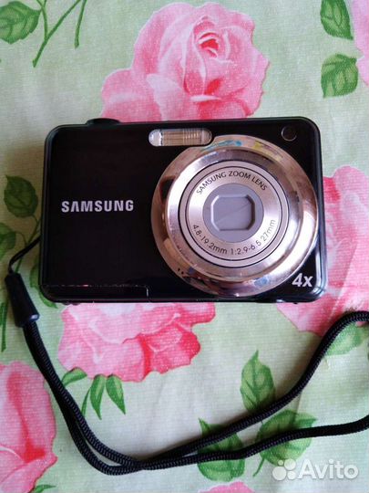 Компактный фотоаппарат