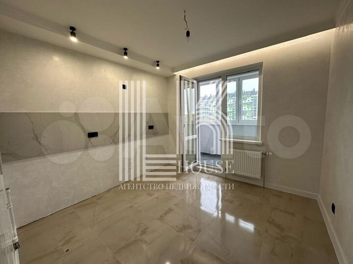 2-к. квартира, 66,4 м², 6/10 эт.