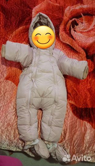 Зимний комбинезон для девочки