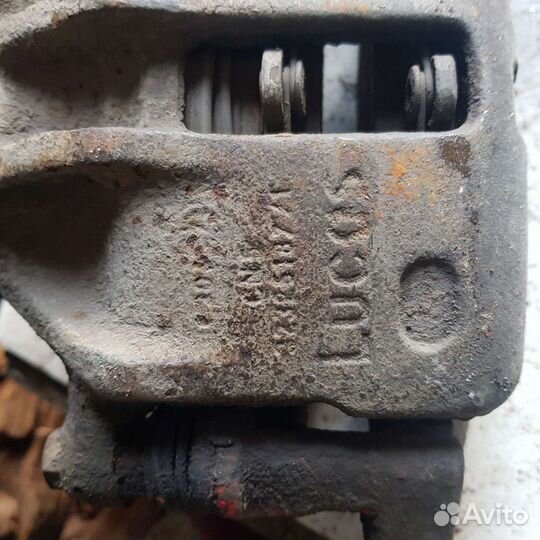 Супорт тормозной передний правый ауди а4 б5