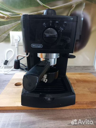 Кофеварка delonghi
