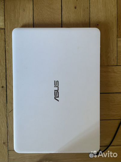 Asus Zenbook ux305