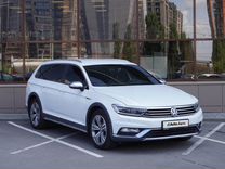 Volkswagen Passat 2.0 AMT, 2018, 172 418 км, с пробегом, цена 3 145 000 руб.