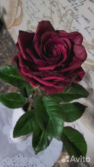 Роза из полимерной глины