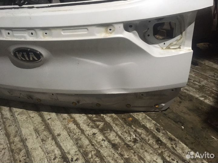 Крышка багажника Kia Sportage