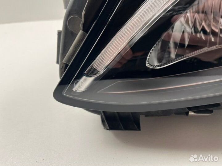 Фара левая Mercedes-Benz C-Class W205 2014-2018