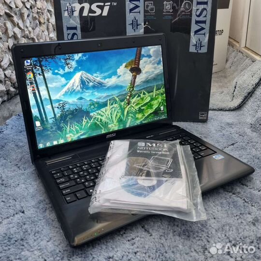 Игровой ноутбук MSI /i3/GT520M/озу6гб